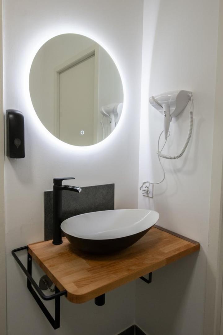 Suite Kella Tassin - Beau Studio Renove Екстериор снимка