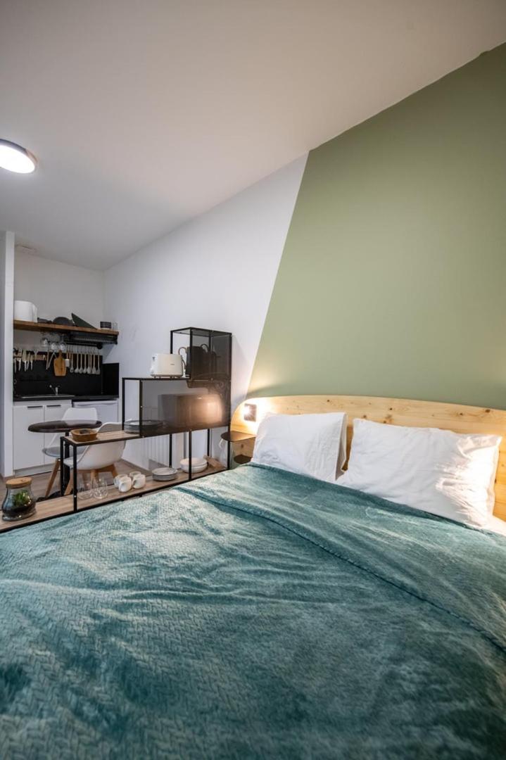 Suite Kella Tassin - Beau Studio Renove Екстериор снимка